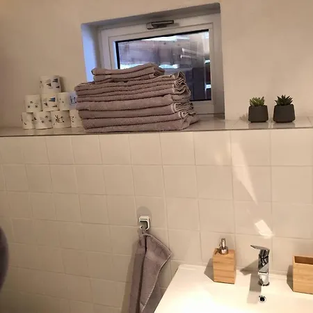 Domcek Pod Orechom *