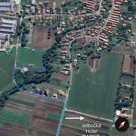 Domcek Pod Orechom *