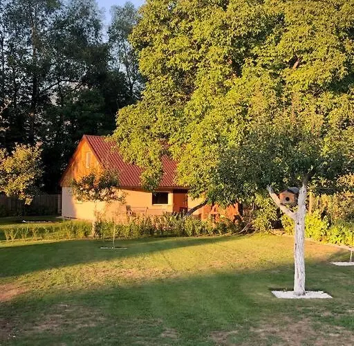 Domcek Pod Orechom *